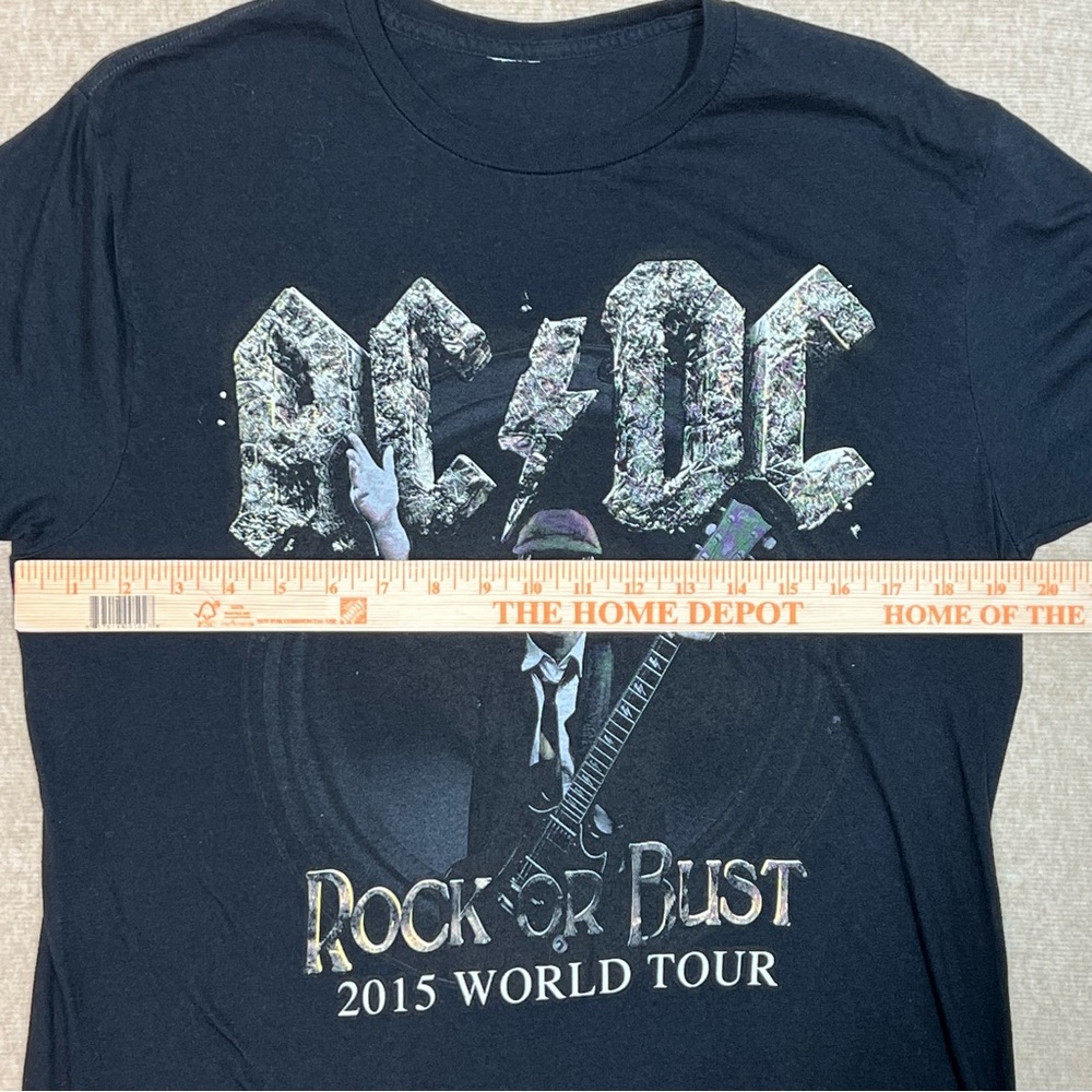 AC/DC Rock Or Bust 2015 World Tour black t shirt adult Sz.Lg (?) tag missing - Picture 3 of 4